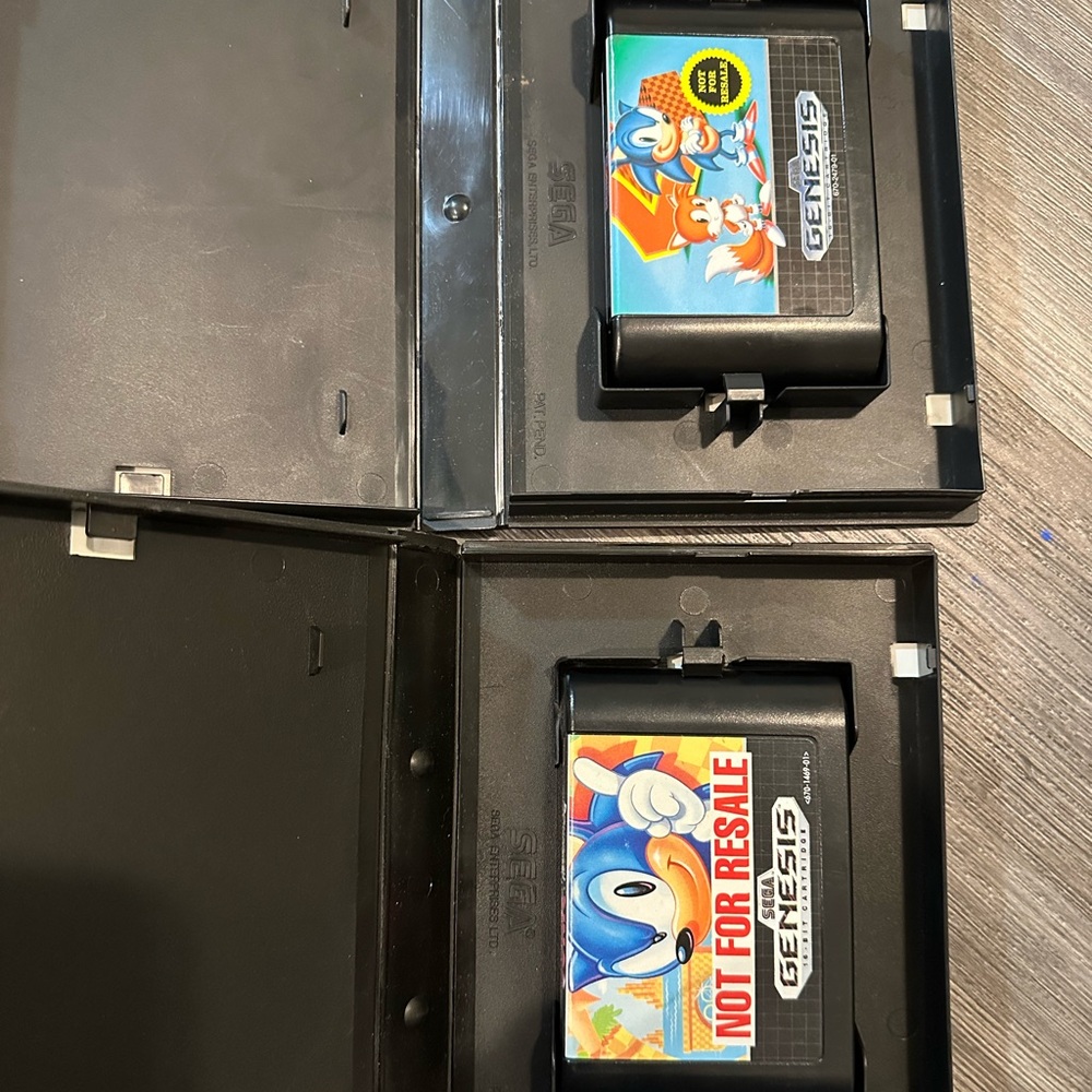Sega Genesis Model 2 MK-1631 Black Console Bundle With Cables and 4 Games. - Picture 9 of 10